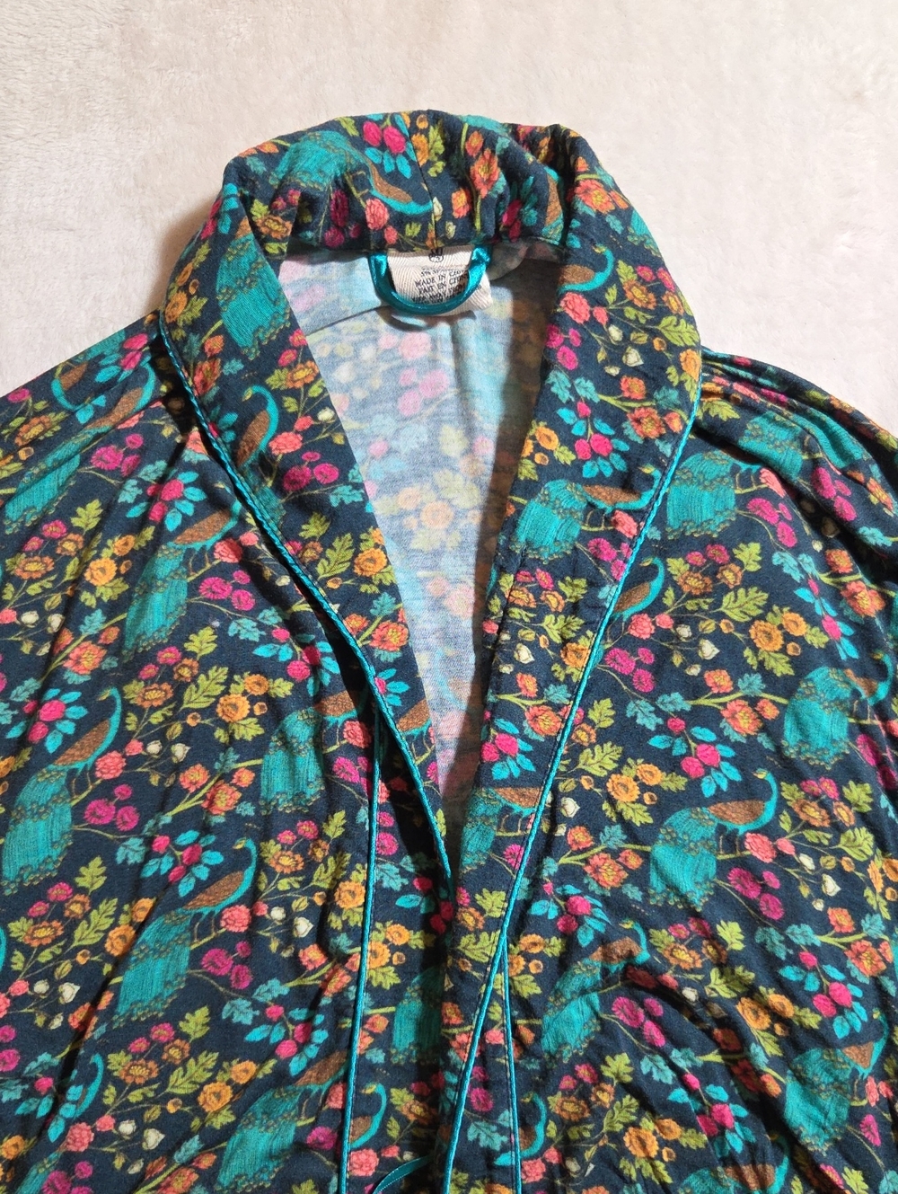 ModCloth Matching Robe And Nightgown - Picture 8 of 9